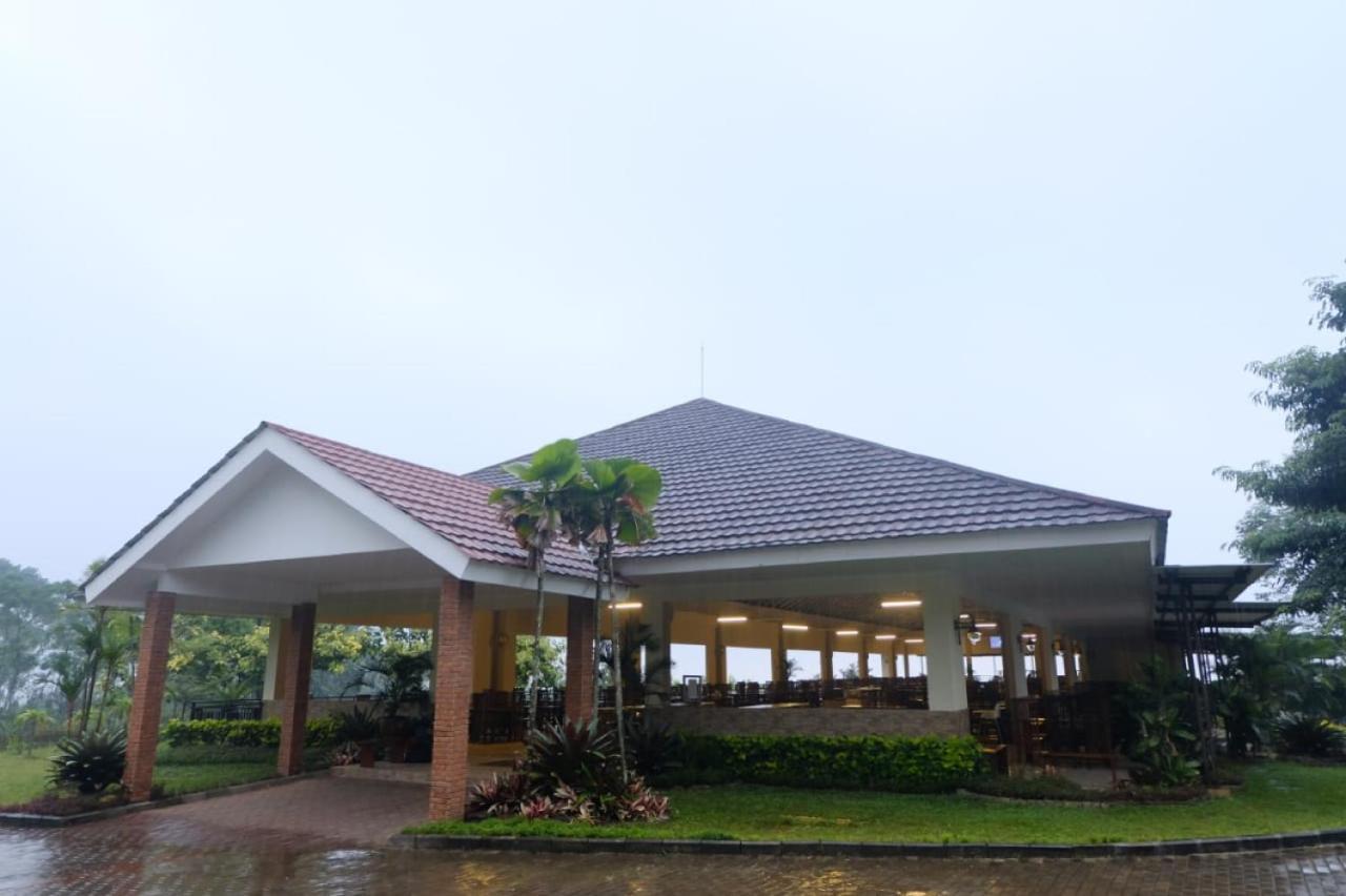 Taman Bukit Palem Resort Bogor Exteriör bild